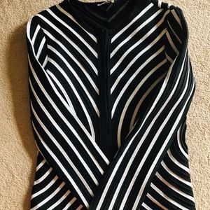 Osstinee Black & White Mesh Zippered Blazer